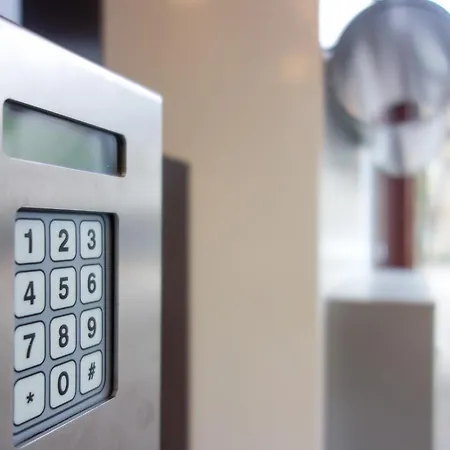 Kontaktlos Am Kappelberg Kontaktlos 3*